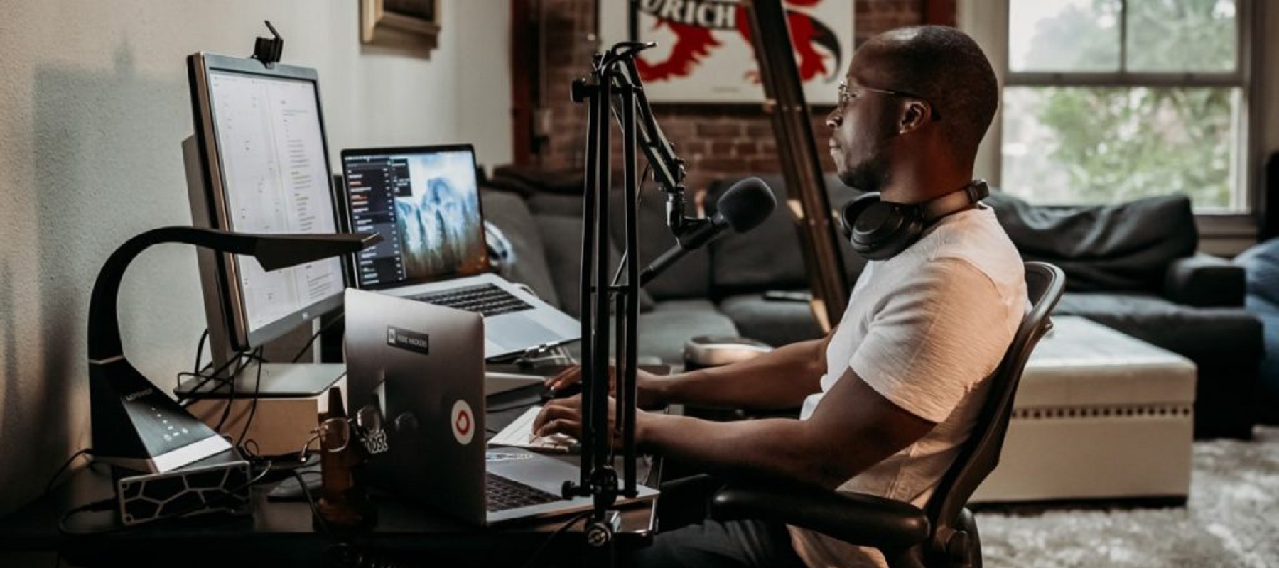 Podcast incubation studio SemaBOX launches podcast distribution platform